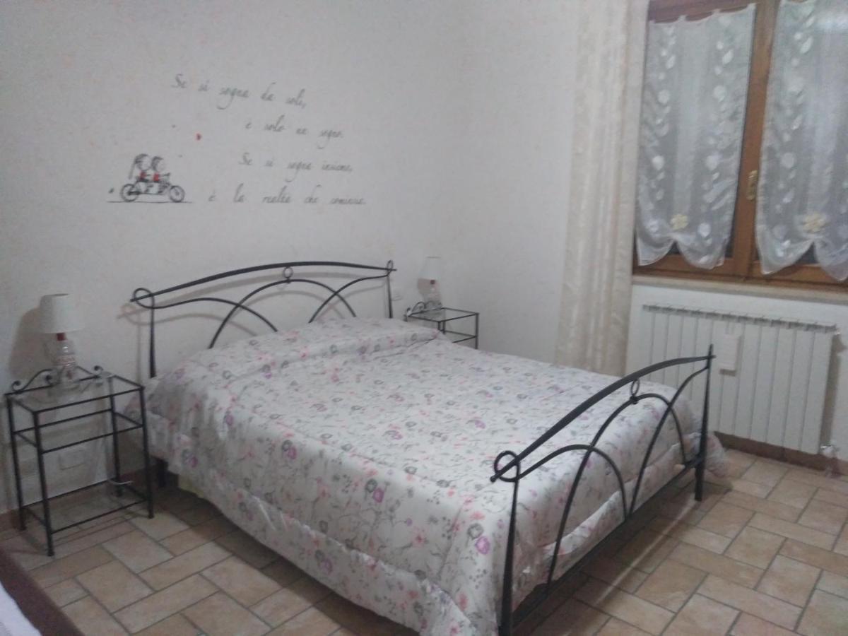 La Casa Dei Nonni Appartement Montepulciano Stazione Buitenkant foto