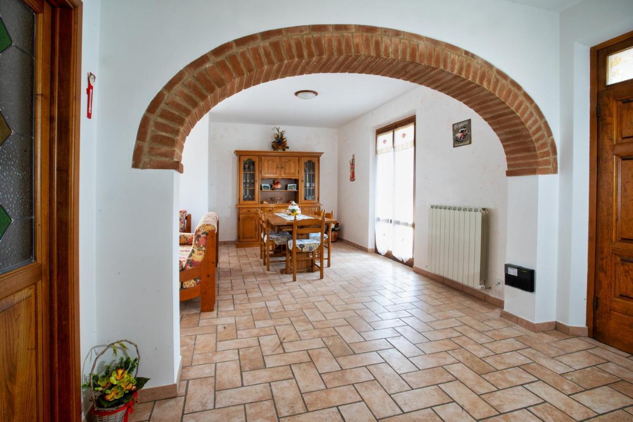 La Casa Dei Nonni Appartement Montepulciano Stazione Buitenkant foto