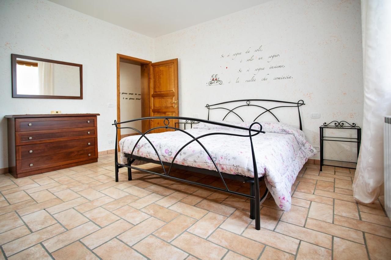 La Casa Dei Nonni Appartement Montepulciano Stazione Buitenkant foto